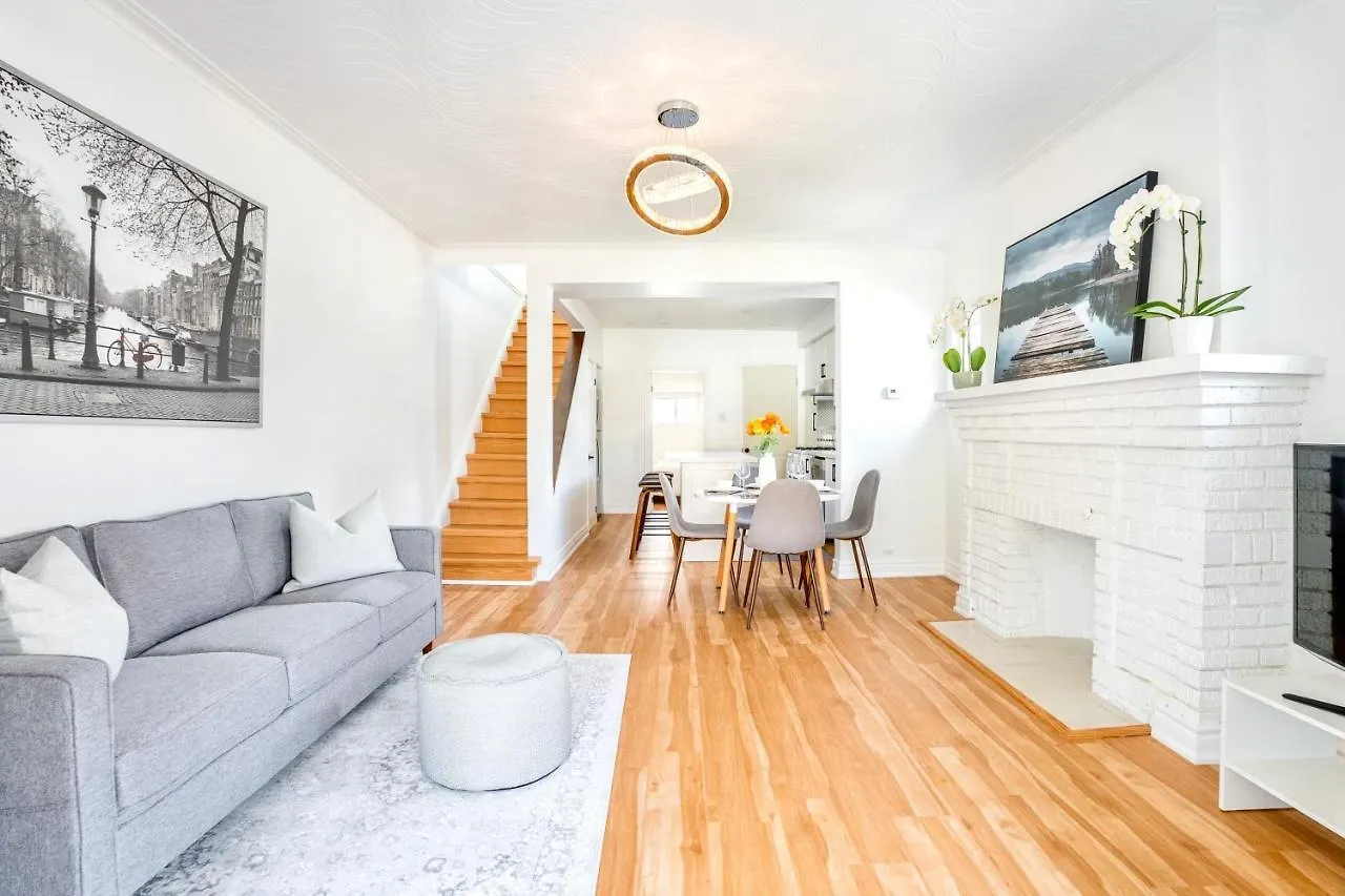 3Br Townhouse - St Clair West Village W Parking Toronto